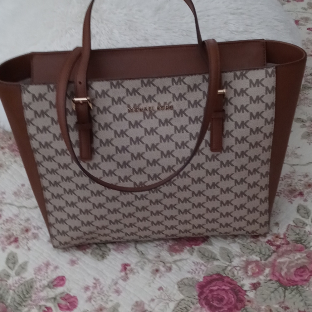 Micheal Kors